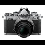 Nikon Z fc Kit med 16-50 f/3.5-6.3 SE VR Speilløs DX-format med 20,9MP, 4K, Wifi