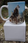 MO0564  FIGURINE  STATUETTE TASSE  MUG   LOUP LOUVE   ANIMAL SAUVAGE PROMO