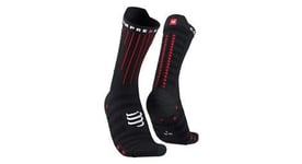 Paire de chaussettes compressport aero socks noir   rouge