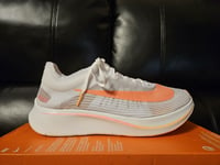 Wmns Nike Zoom Fly SP UK 8.5 EUR 43 White Sunset Pluse AJ8229 108