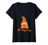 Womens fall thanksgiving Happy thanksgiving for family thanksgiving V-Neck T-Shirt