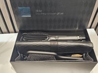 ghd Glide Smoothing Hot Brush Gift Set, Salon Hot Brushes For Hair Styling Black