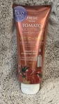 100% Tomato Glass Skin Vit-C Hya Serum Body Lotion 330ML