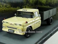 JAMES BOND CHEVROLET APACHE RUSSIA WITH LOVE MODEL TRUCK 1:43 IXO COLLECTION K8