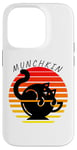 Coque pour iPhone 14 Pro Munchkin, chat, tasse à thé, chaton, mignon