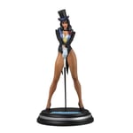 McFarlane Toys - DC Direct Zatanna by J. Scott Campbell (DC Cover Girls) 1:8 Sca