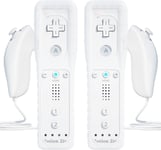 2 Pièce Manette De Wii Avec Manette Nunchuck, Télécommande Controller Remote Motion Plus Intégré Avec Contrôleur Nunchuk Étui En Silicone Dragonne (Blanc)