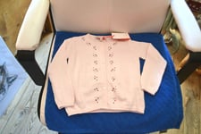 veste neuve  lili gaufrette 3 ans rose  avec papilles dessus 10% laine**PROMO