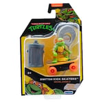 TMNT - Jouet Skateur acrobatique Gyro Michelangelo 7 cm - Tortue Ninja Edition Classique. Effectue des Tours de Skate et atterris sur Les Quatre Roues à Chaque Fois !