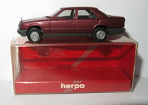 b MICRO HERPA HO 1/87 MERCEDES 300 E rouge bordeaux #105418 in box