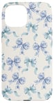 Coque pour iPhone 15 Charmant ruban en toile bleue et blanche avec nœuds en forme de fleur