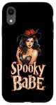 Coque pour iPhone XR Spooky Babe Sorcière avec fleurs pour Halloween