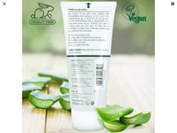 PraNaturals Pure Aloe Vera Gel 200ml Soothing &Hydrating Rich Vitamins All Skins