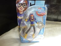 DC SUPER HERO GIRLS BATGIRL MATTEL NEW