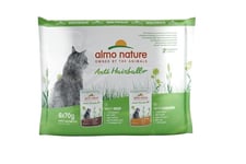 Almo Nature Holistic Functional- Anti-Hairball 3 x 70g avec boeuf et 3 x 70g avec poulet. Nourriture humide anti boules de poils pour chats adultes. Alimentation complète en sachets fraîcheur – 6 x 70g