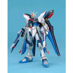 GUNDAM - 1/100 Strike Freedom Extra Finish Master Grade Model Kit MG Bandai