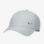 Nike Casquette Vêtement de Sport Heritage 86, Couleur 100 (Blanc)