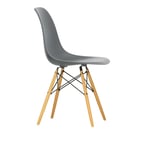 Vitra - Eames Plastic Chair DSW - 56 Granite Grey/Golden Maple - Matstolar - Charles & Ray Eames - Grå - Metall/Trä/Plast