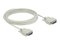 Delock - Seriell Kabel - 15 Pin D-Sub (Db-15) (Hann) Til 15 Pin D-Sub (Db-15) (Hann) - 5 M - Tommelskruer - Beige