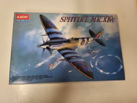 Maquette Avion spitfire Mk-XIVc ACADEMY