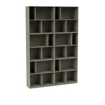 Montana - Read Spacious Bookshelf, Plinth H3 cm - Fennel - Bokhyllor - designer_peter_j_lassen - Grön - MDF