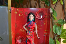 poupee barbie neuve de collection le nouvel an chinois tres tres belle imperatri