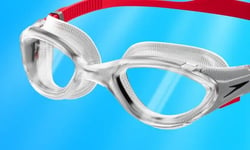 NEW MENS/WOMENS SPEEDO BIOFUSE 2.0 CRYSTAL CLEAR/RED SWIMMING GOGGLES ANTIFOG