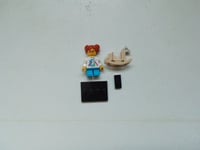 LEGO MINIFIGURE SERIES 24 NUMBER 11 ROCKING HORSE KID