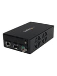 StarTech.com 10 Gigabit Ethernet Copper to Fiber Media Converter Open SFP+ - fibre media converter - 10 GigE