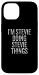 Coque pour iPhone 14 Je suis Stevie Doing Stevie Things Funny Vintage