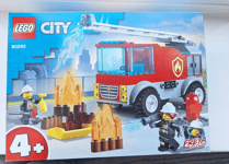 LEGO CITY 60280 Fire Ladder Truck 88 pieces age 4 + NEW and Sealed