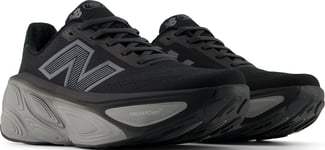 New Balance More V5 Women Svart US7-B/UK5/37,5 - Fri frakt