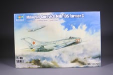 LP434 TRUMPETER 02803 Maquette 1/48 Avion militaire Mikoyan Gurevich MIG-19S