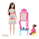 Barbie Coffret Barbie Professeur avec poupée Brune Portant Une Robe imprimée, 1 poupée Enfant en Bas âge et Accessoires pour enseigner, JCR76