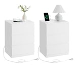 VASAGLE Table de Chevet avec Multiprise, Lot de 2, Table d’Appoint avec 3 Tiroirs, 2 Prises CA, 2 Ports USB, Façades de Tiroirs Biseautées, pour Salon, Chambre, Bureau, Moderne, Blanc Nuage LET831W14