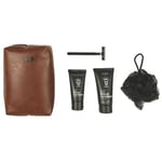 COSMETIC CLUB, SC40043, Coffret Soin Corps Homme, 5 Accessoires de Qualité : Gel Douche, Mousse à Raser, Fleur de Douche, Ciseaux à Ongles, Parfum Bois de Cachemire, Cadeau Idéal, Design Marron Noir