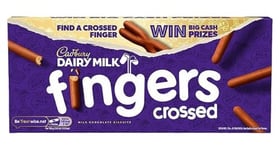 Cadbury Fingers Crossed Milk Chocolate biscuits, 114 g