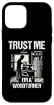 Coque pour iPhone 12 mini Tour à bois Trust Me I'm A Woodturner