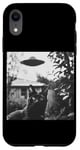 Coque pour iPhone XR Cat Selfie with UFO Weird 50s Photo --