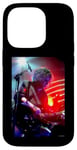 Coque pour iPhone 14 Pro Robert Smith The Cure par Andy Willsher