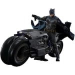 Hot Toys 1:6 Scale DC Comics The Flash Movie Batman and Batcycle Statue