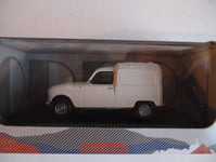 MINIATURE  ODEON 167  1/43 RENAULT 4 L FOUGONNETTE BLANCHE