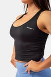 <![CDATA[Nebbia Slim-fit Crop Tank Top - Sort - S]]>