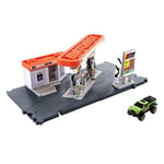 Matchbox Coffret Station-Service avec Voiture à l’Échelle 1/64 et Petites Pompes à Essence, Jouet pour Enfant dès 3 Ans, GVY84