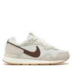 Sneakers Nike Venture Runner CK2948 007 Vit