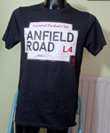 New Official Liverpool Anfield Road T-Shirt, Black - M