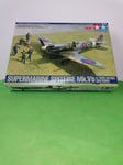 RARE L/E TAMIYA 89730  SUPERMARINE SPITFIRE Mk.Vb w/7 RAF CREW FIGURES - 1/48