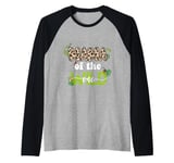 Mom of the Wild One Jungle Birthday Zoo Safari Wild Birds Raglan Baseball Tee