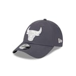 New Era 9Forty Strapback Cap - Metallic Chicago Bulls