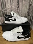 Nike Air Jordan 1 Low Black/white Men’s Size UK 10 EUR 45 US 11 (553558-132)